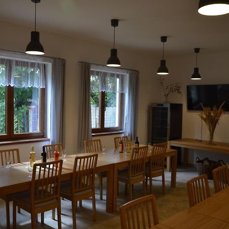 Penzion v rodinném vinařství Kadubcovi Lipov Exterior foto
